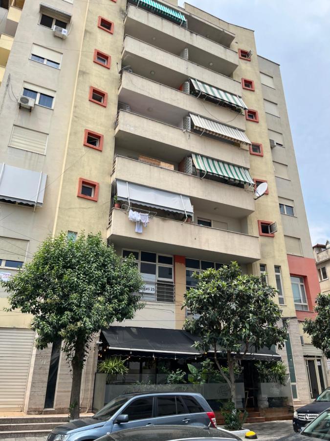 City Center Apartment 1 Tiran Dış mekan fotoğraf